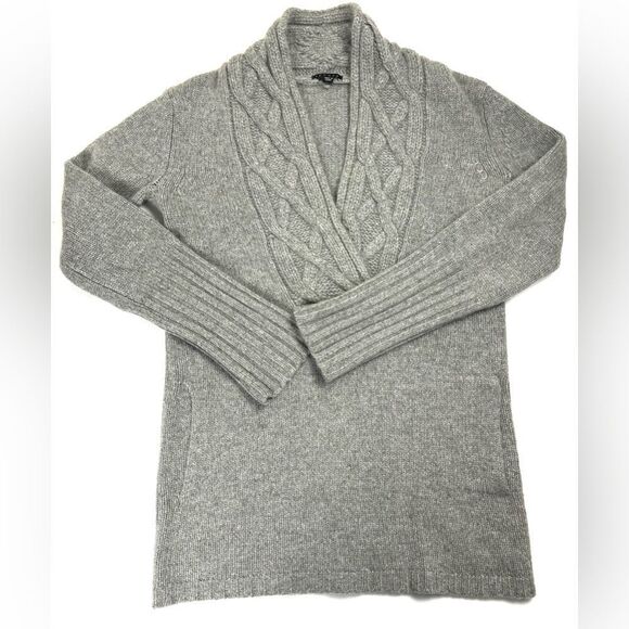 Theory Bergdorf Goodman 100% Cashmere Pullover Sweater - Picture 3 of 12